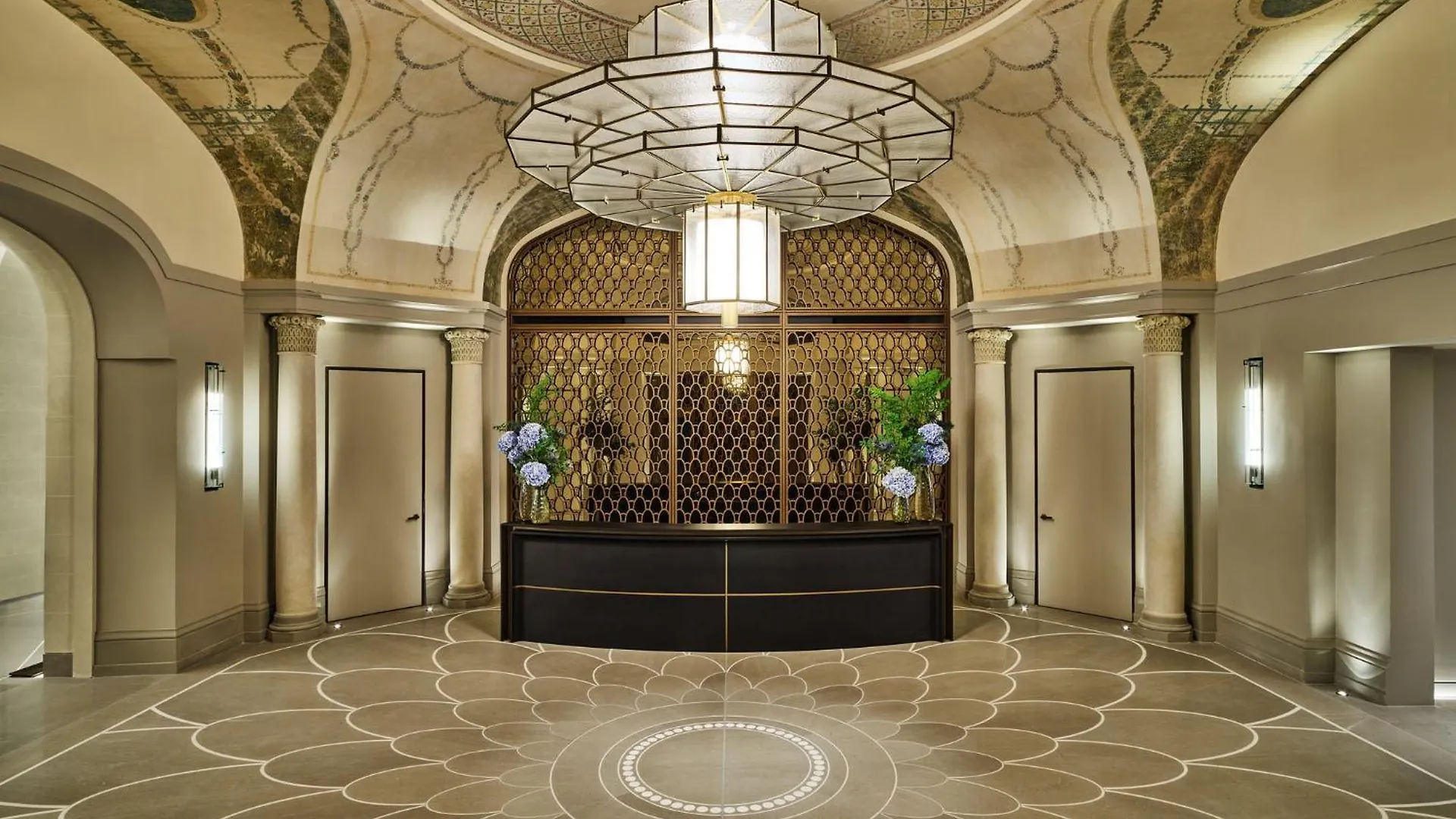 Hotel Mandarin Oriental Lutetia, 5*